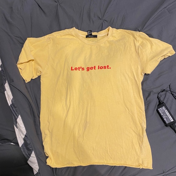 yellow top ☀️ - Picture 1 of 2